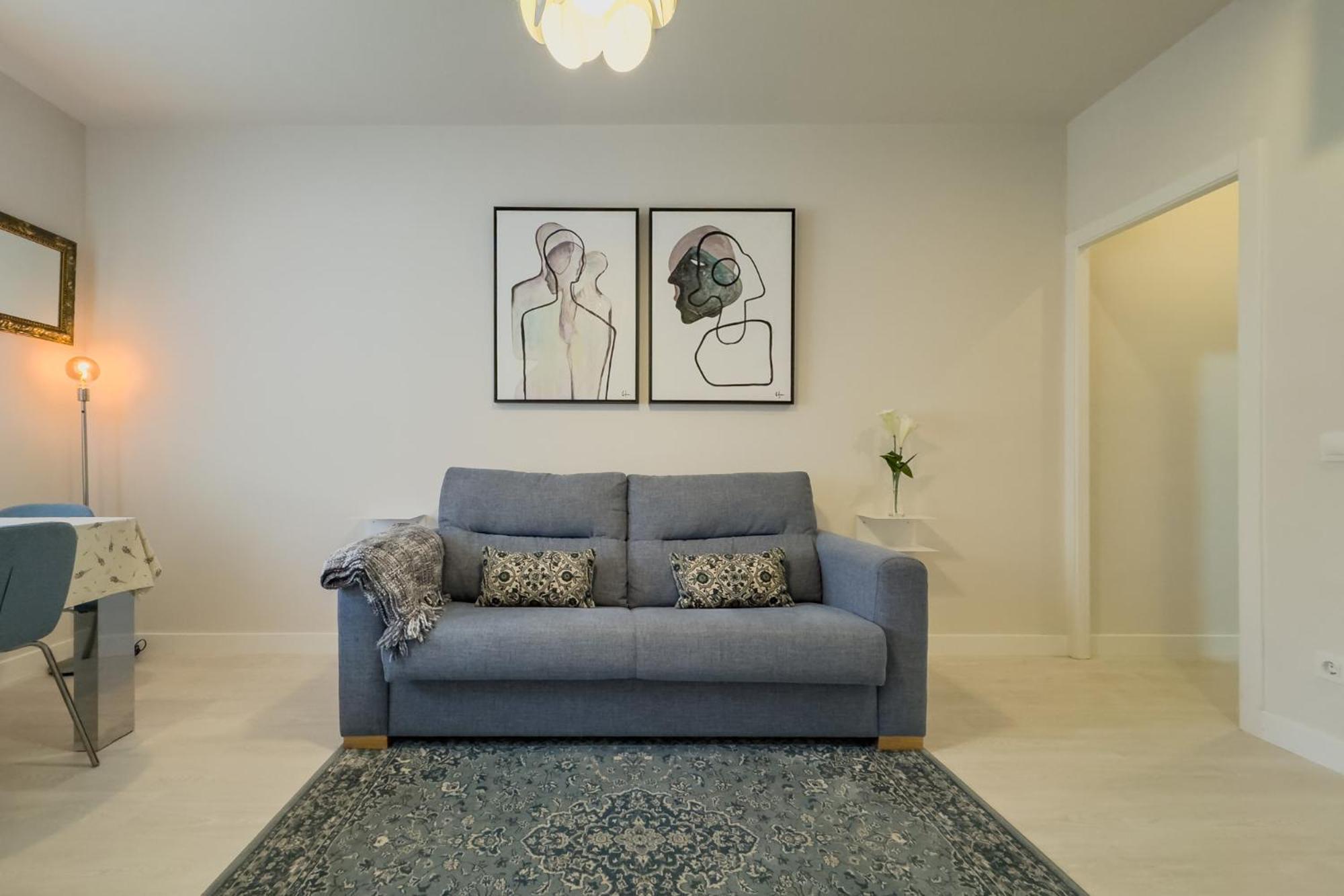 Barcelona Aura Apartment *