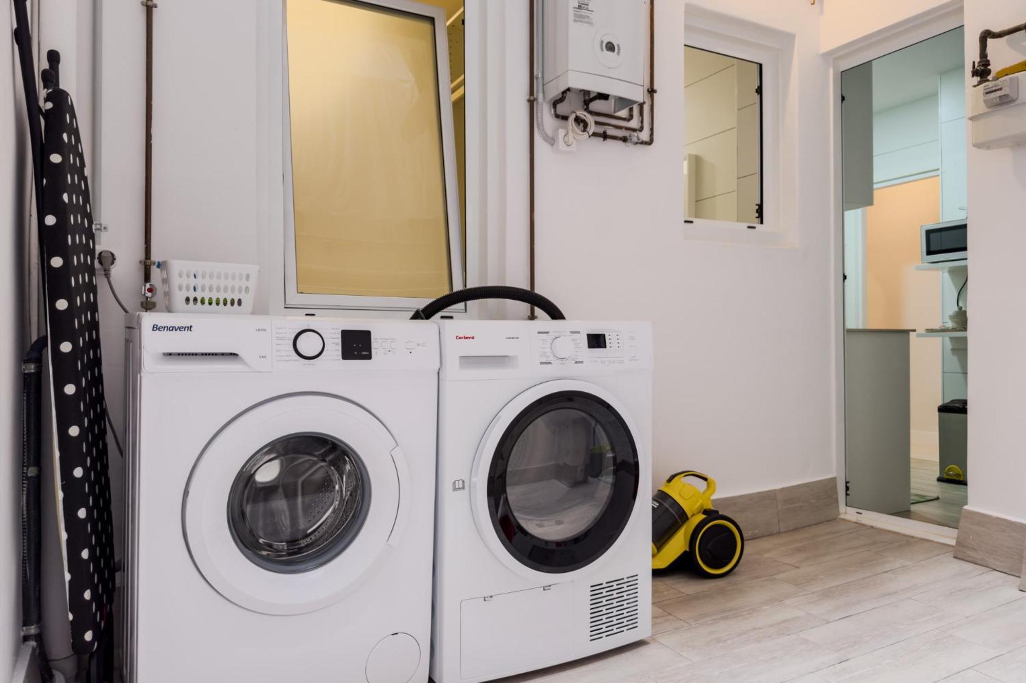 Barcelona Aura Apartment *